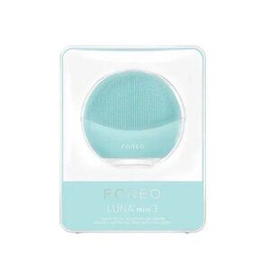 Foreo LUNA™ Mini 3 Cleansing Device in Mint NEW